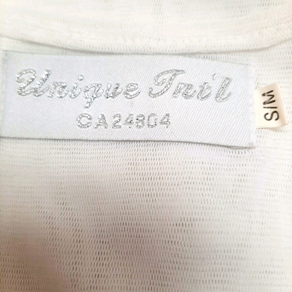 Elegant Unique Int'l Blouse - Picture 3 of 3